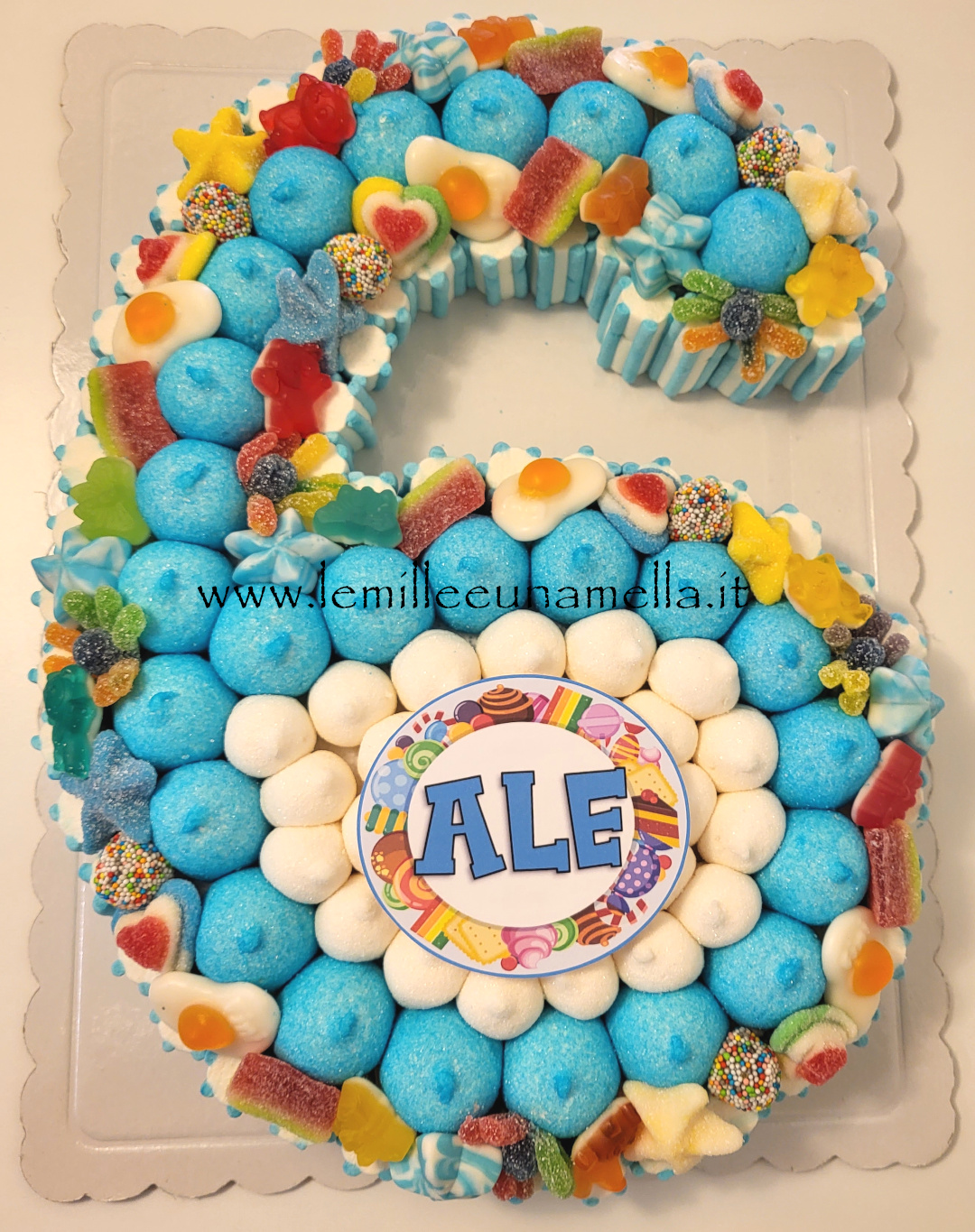 torta di caramelle e marshmallow a forma di numero per compleanno, vendita online Le Mille e una Mella