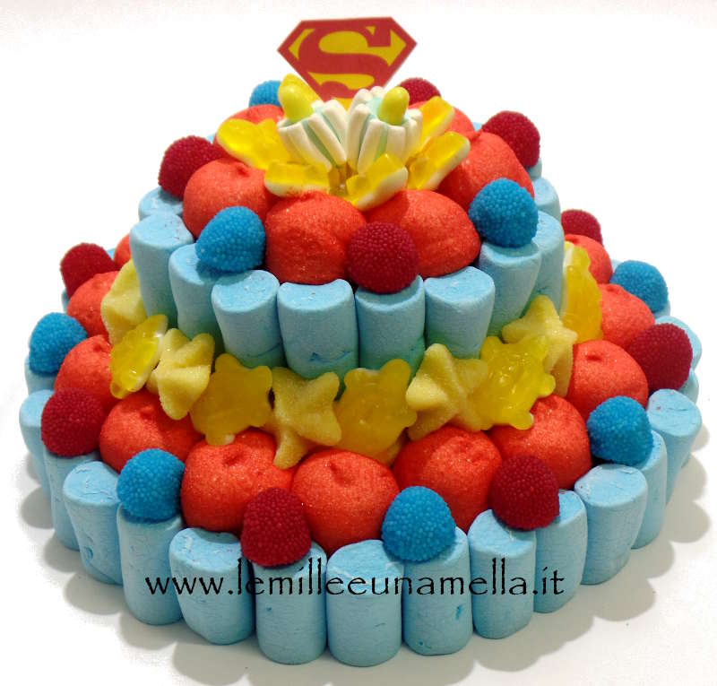 torta di caramelle e marshmallow per compleanno Spiderman, vendita online Le Mille e una Mella